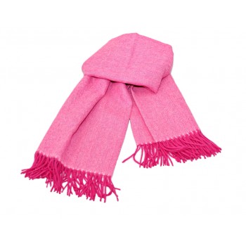 Baby alpaca throw - Shocking pink