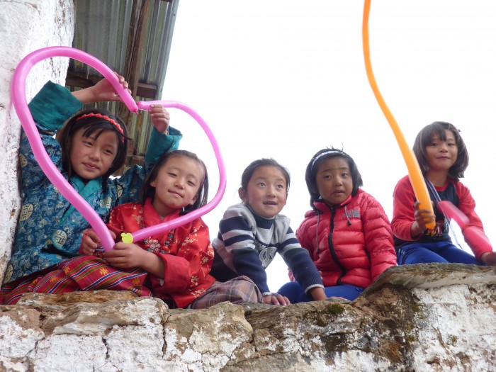 L'émerveillement des enfants du Bhoutan