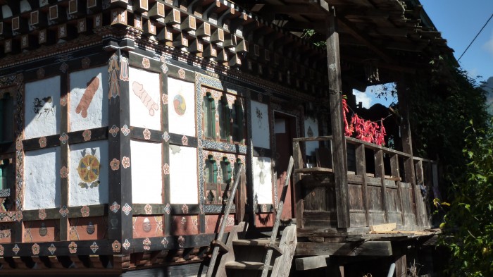 Bhoutan phallus maison SpiritOpus
